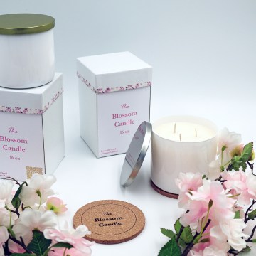 The Blossom Candle in assorted decorative colours | Photo by Mir Martz